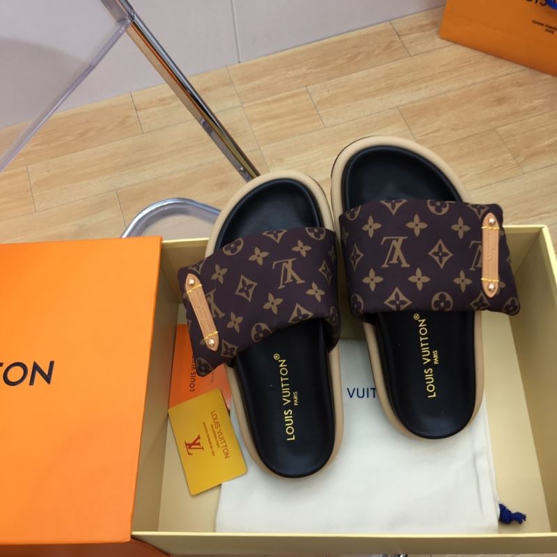 Louis Vuitton Slippers